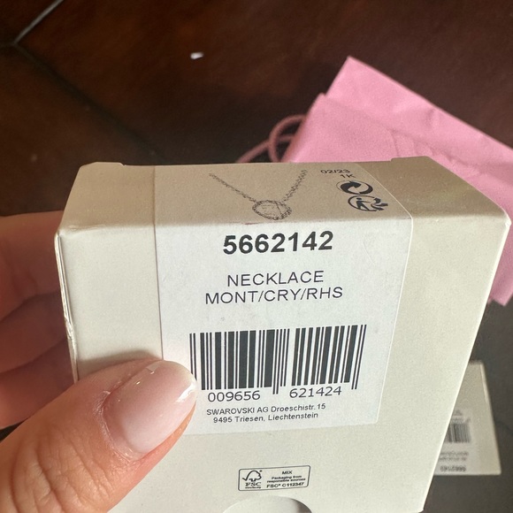 swarovski pendant and earring set! Never opened. - Picture 2 of 3
